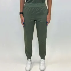 Scrubology Core Scrub Pants*Women's Cargo Jogger Pull-On Scrub Pant